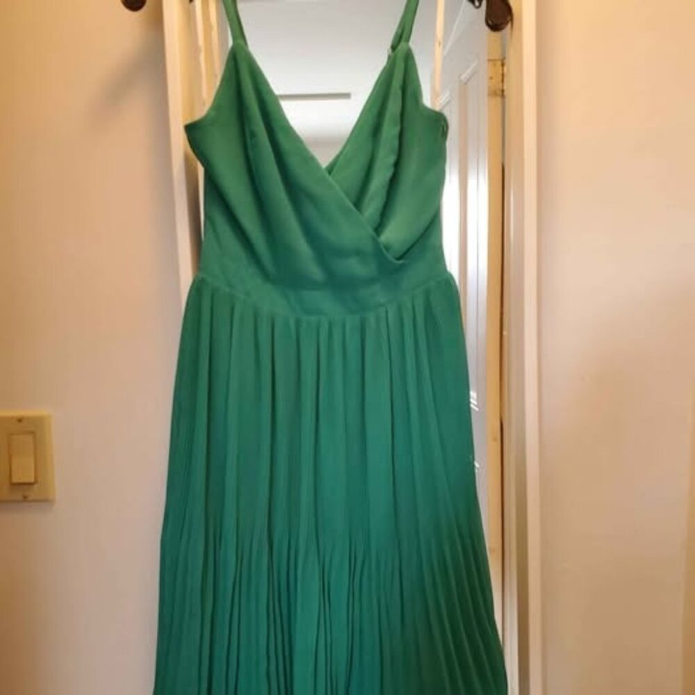 Lulu's Green Pleated Green Cocktail Dress